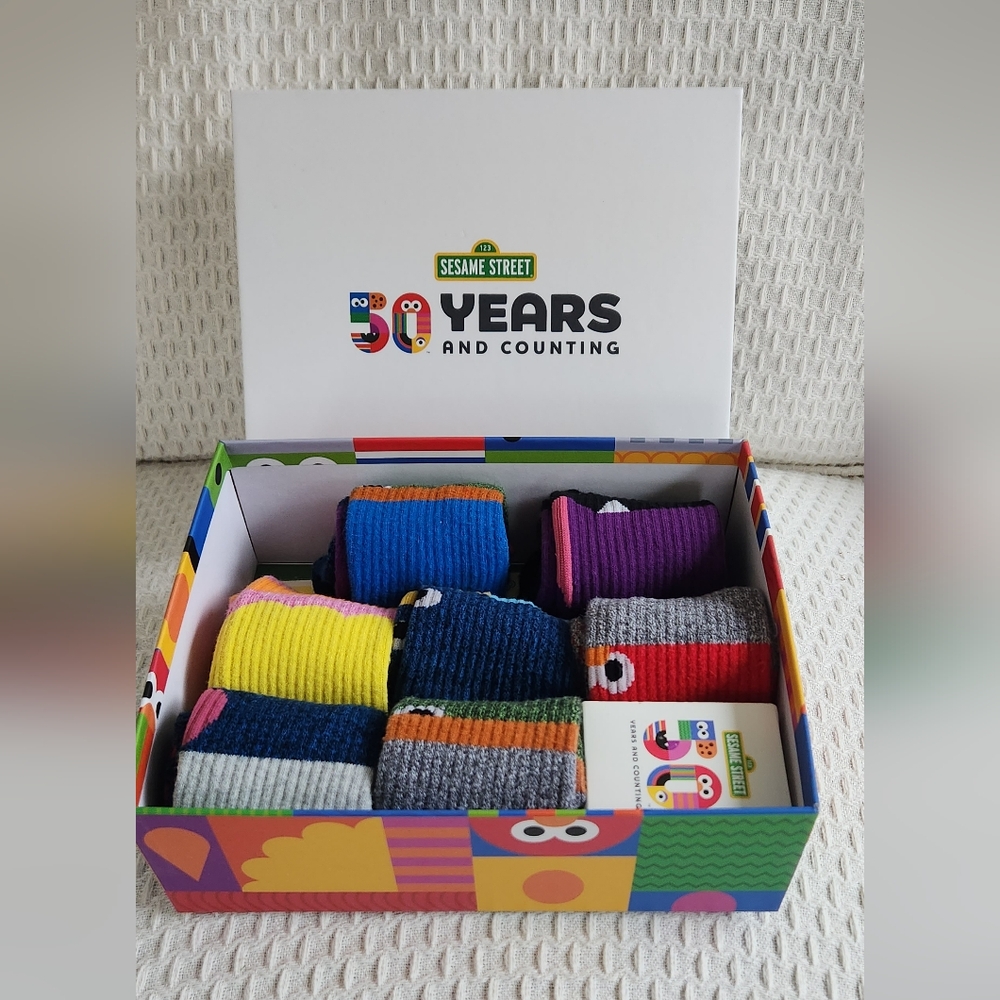 Bombas Sesame Street 50th Anniversary Box Set Adult Medium